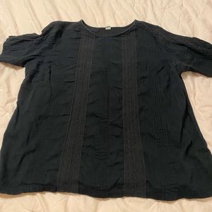 OLD NAVY BLACK TOP WITH DETAIL NEVER WORN